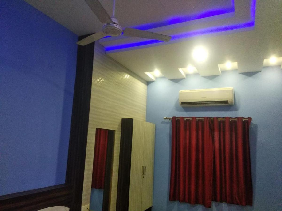 Negi'S Grand By Wb Hotels Kanpur Bagian luar foto