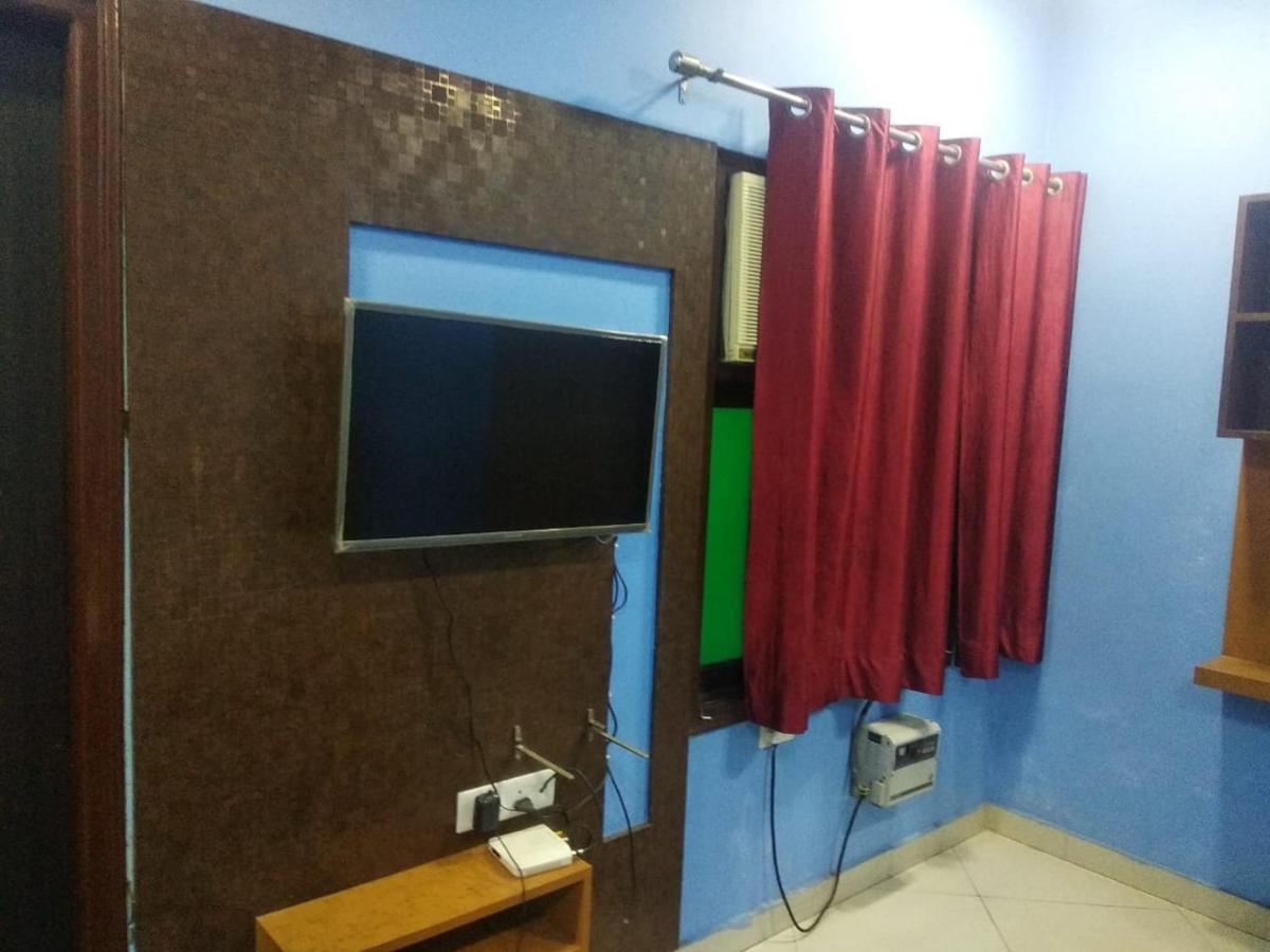 Negi'S Grand By Wb Hotels Kanpur Bagian luar foto